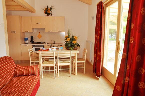 Family Wellness Camping Al Sole Molina di Ledro Habitación foto